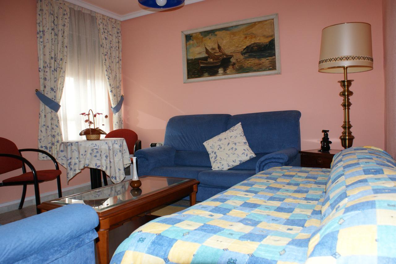 Hostal Carazo Torquemada エクステリア 写真