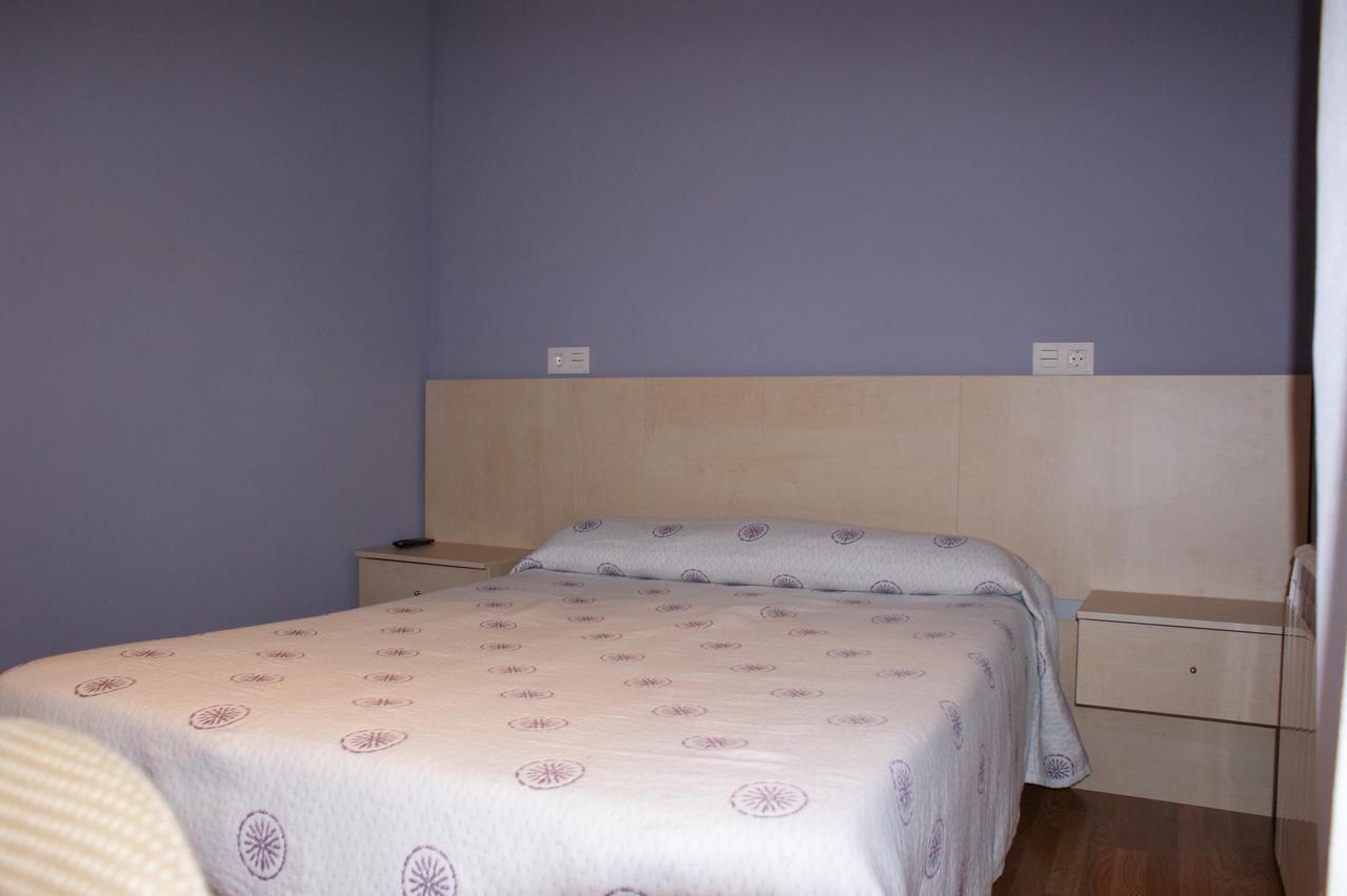 Hostal Carazo Torquemada エクステリア 写真